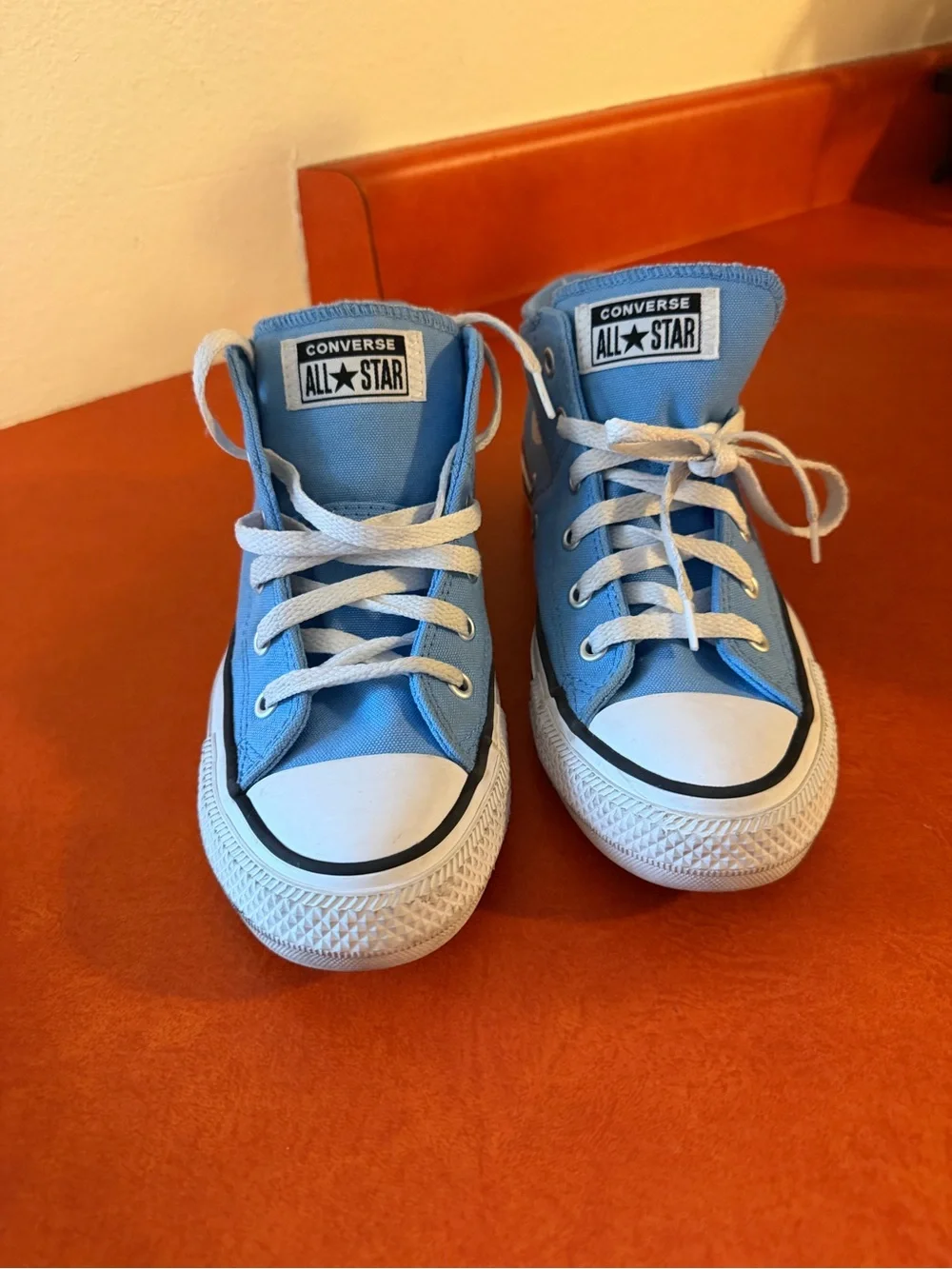 Kids' Light Blue converse LIKE NEW